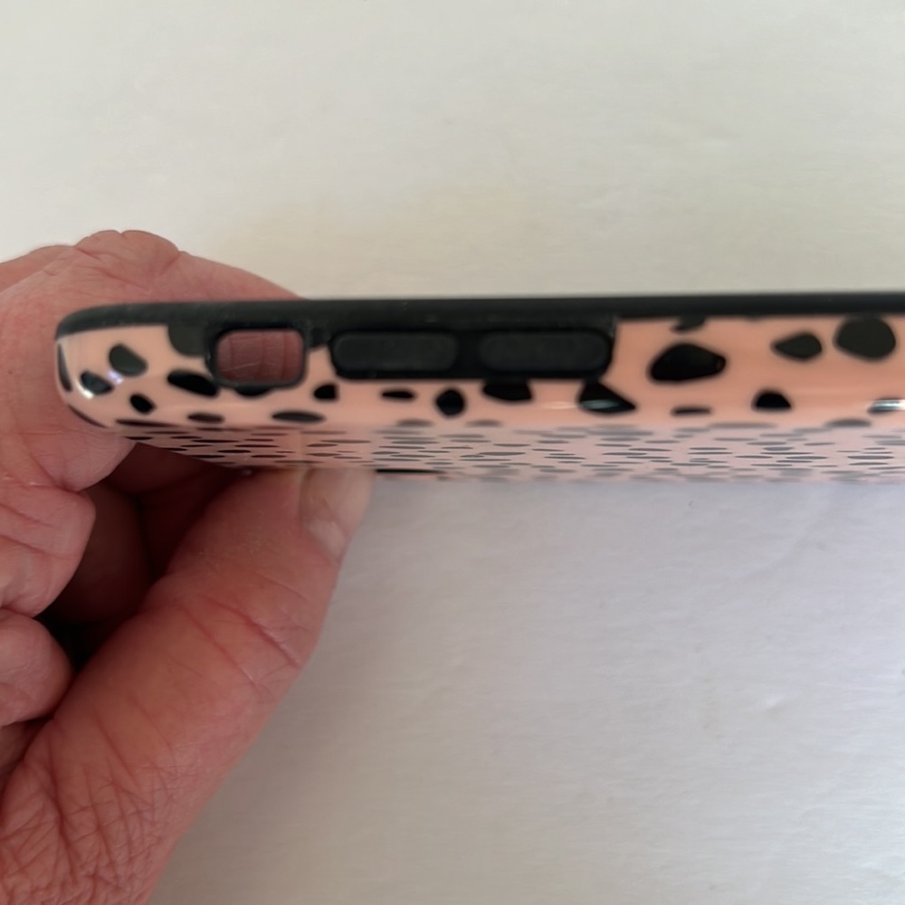 Velvet Caviar IPhone X Nude Black Spotted Cheetah Case - Picture 5 of 7
